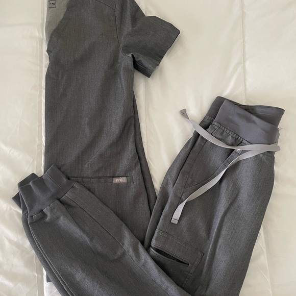 Figs Graphite Set - Picture 3 of 3